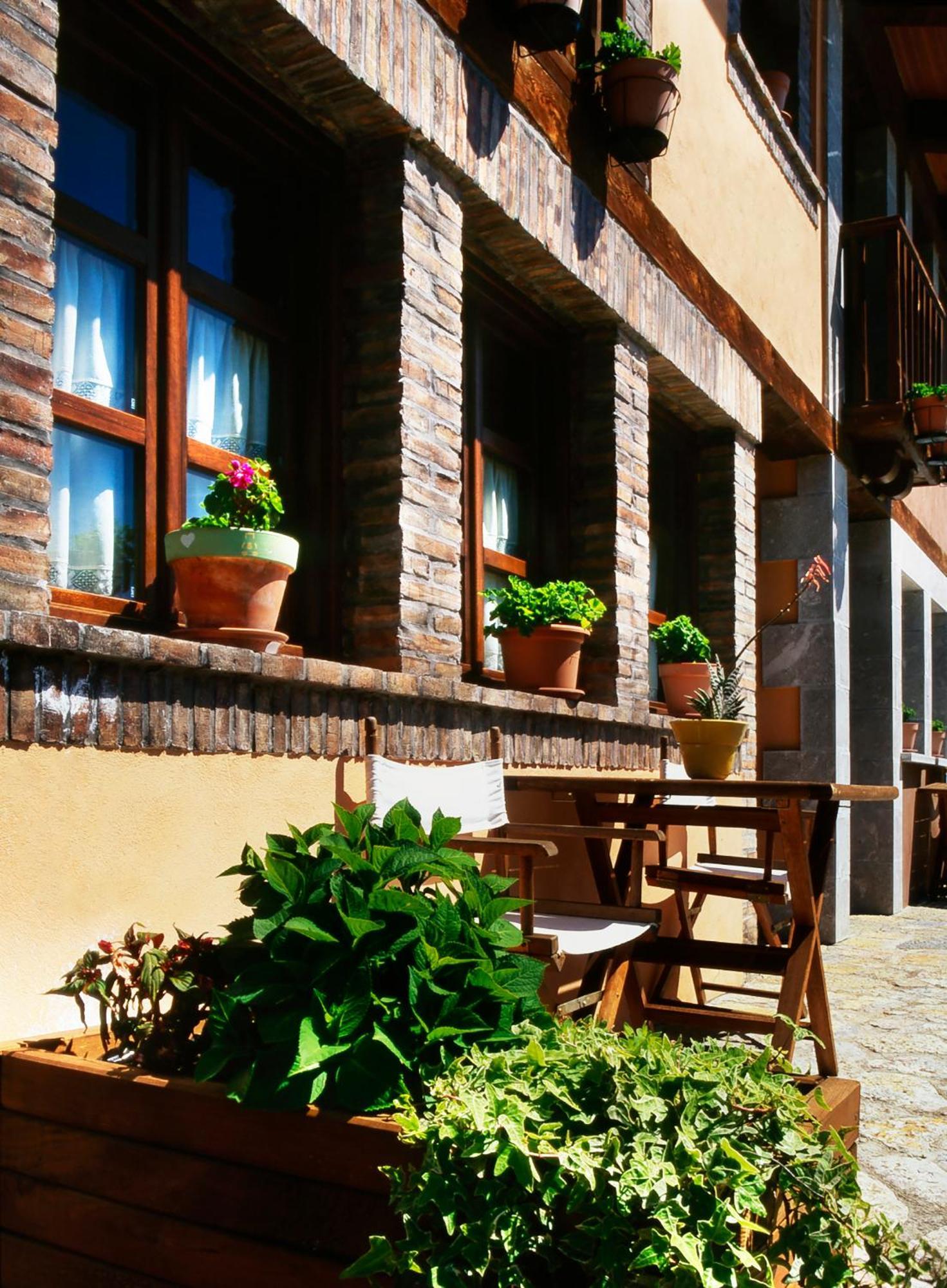 Casa Rural La Riba Sames Kültér fotó