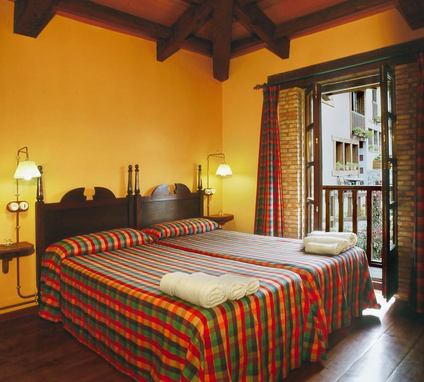 Casa Rural La Riba Sames Kültér fotó
